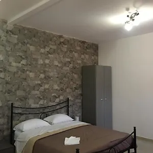 Appartamento Mattia House, Patti